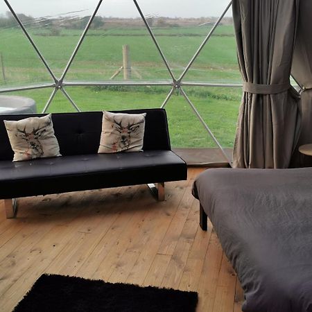 Lincoln Star Dome, Hot Tub, Bbq Apartment Langworth Luaran gambar